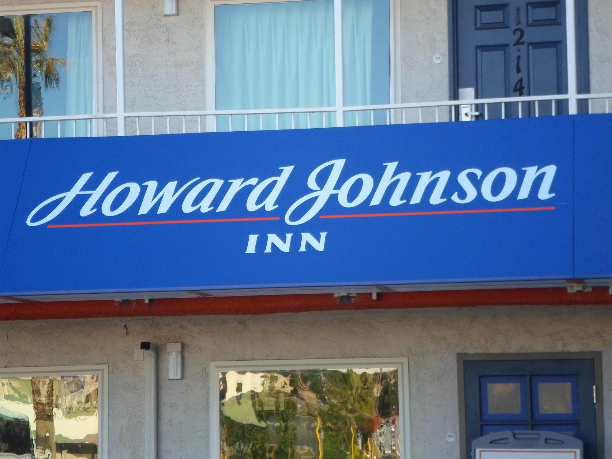 Howard Johnson By Wyndham Las Vegas Near The Strip Buitenkant foto